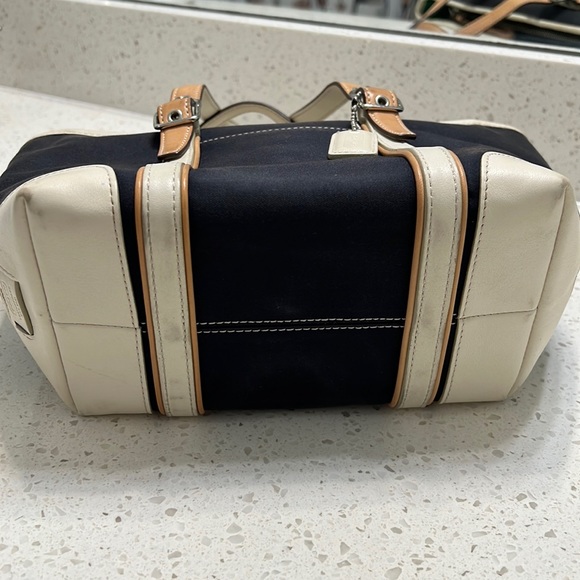 Coach Handbag - Picture 3 of 14